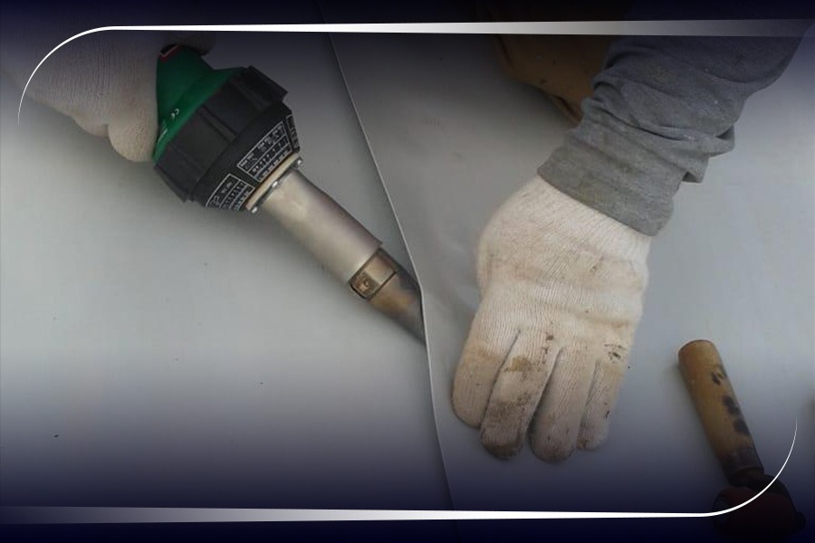 تنفيذ أعمال العزل المائي والحراري من شركة عوازل حائل لحماية المباني من التسرب والحرارة